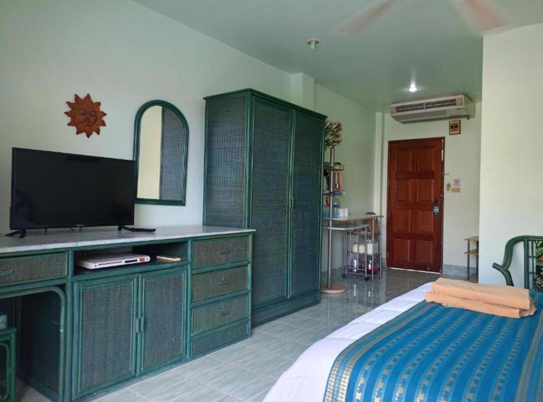 Patong Sunbeach Mansion Extérieur photo