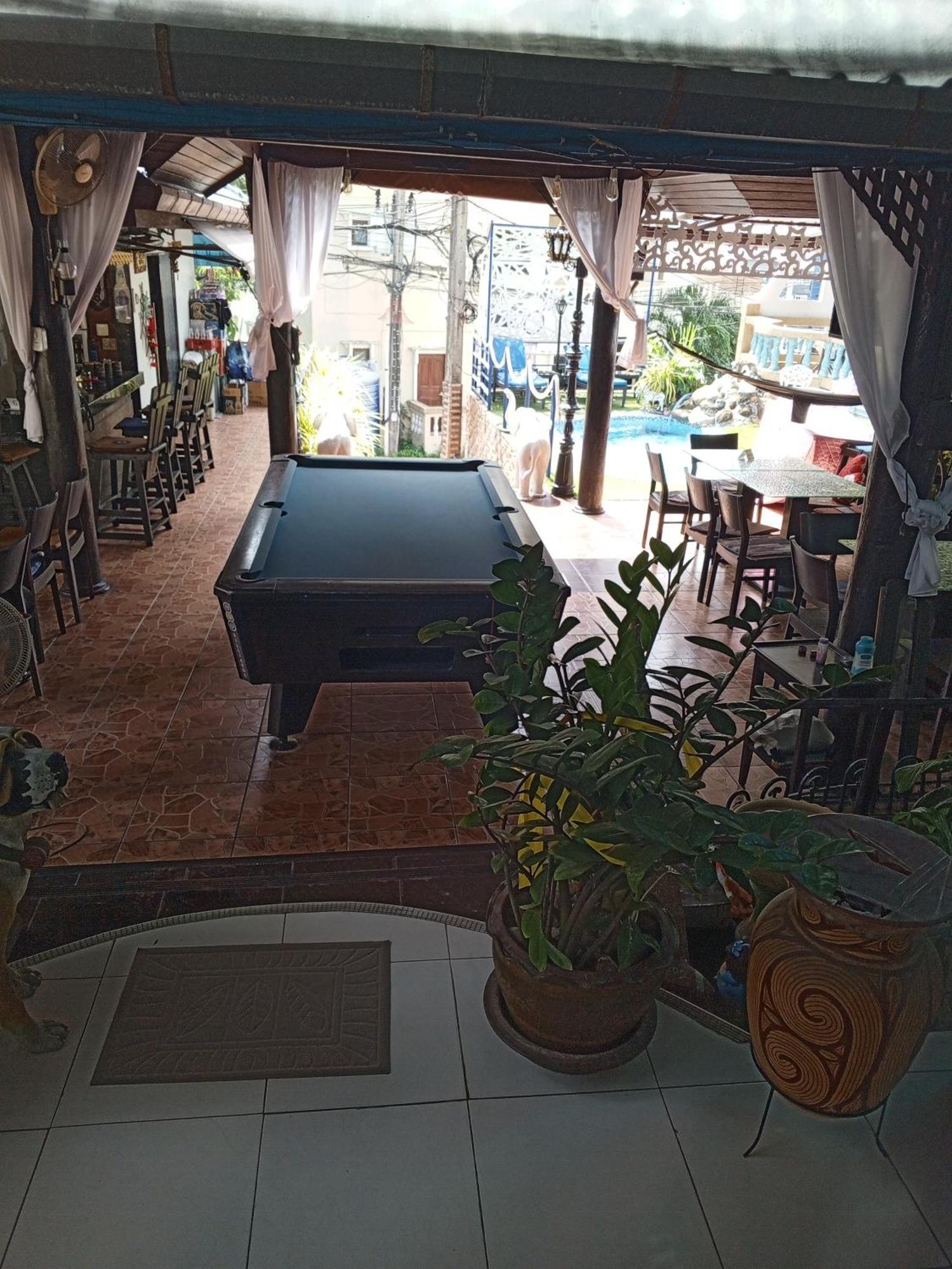 Patong Sunbeach Mansion Extérieur photo