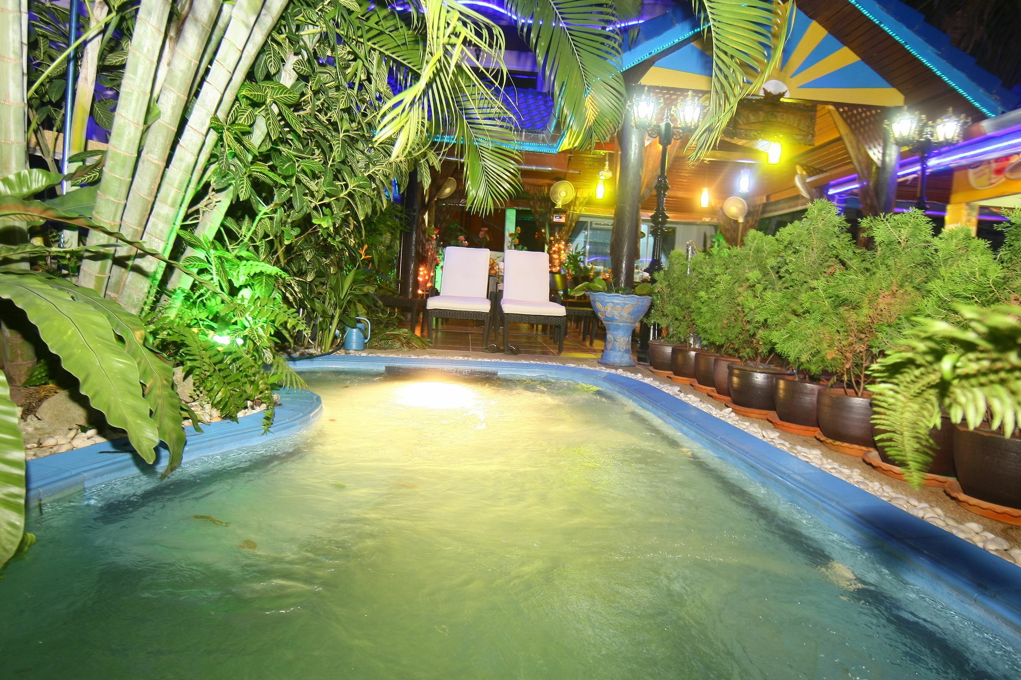 Patong Sunbeach Mansion Extérieur photo